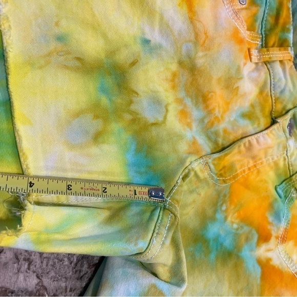Faded glory hand crafted tie dye stretch shorts  Size 8 - Picture 6 of 6
